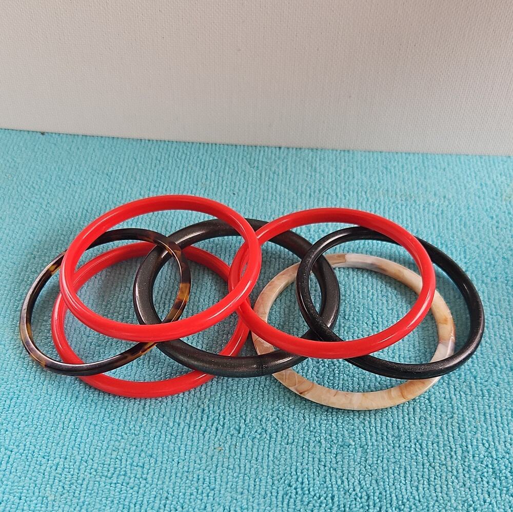 Spacer Bangles Lot of 7 Red Black Tortoiseshell Plastics